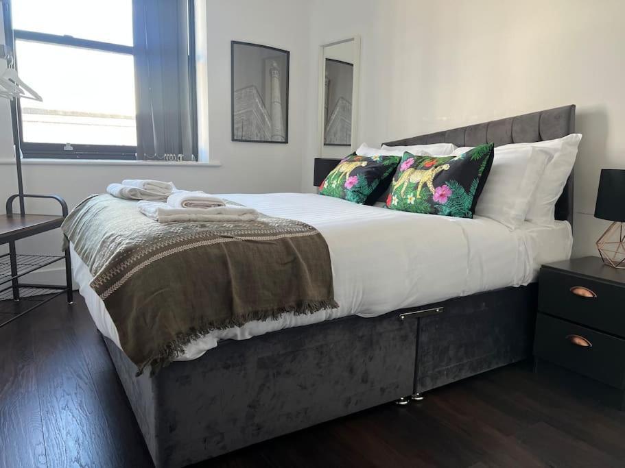 Mathew Street 1 Bed Apt Sleeps 6 利物浦 外观 照片